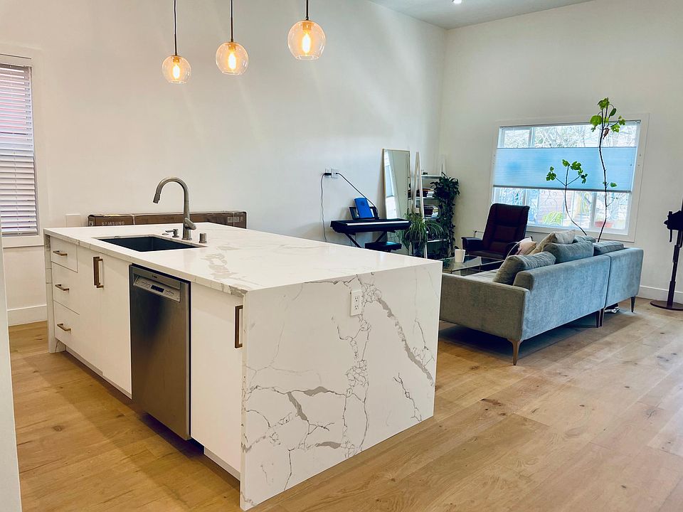 1st image of 1057 Treat Ave #2