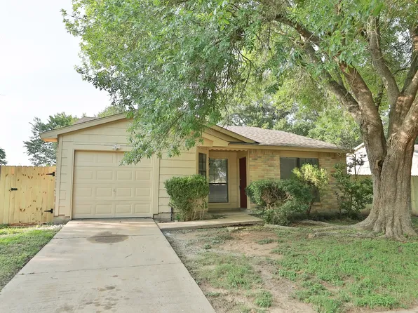 24214 Wild Horse Ln, Hockley, TX 77447
