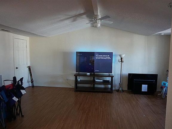 3rd image of 117 Westview Ln