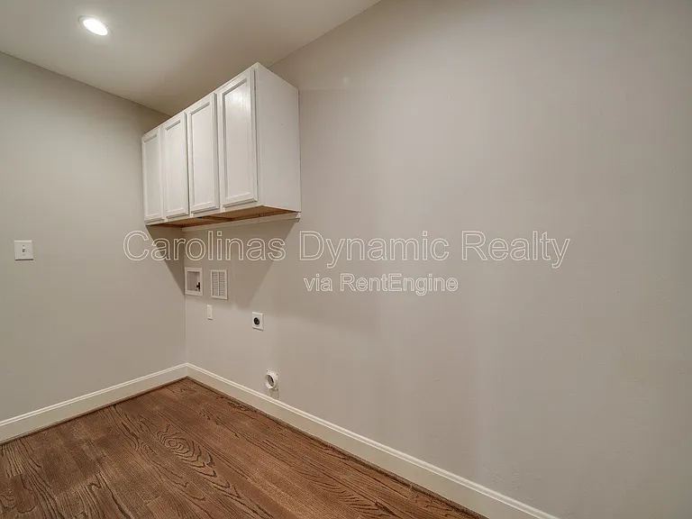 6700 Castlegate Dr — Photo 22