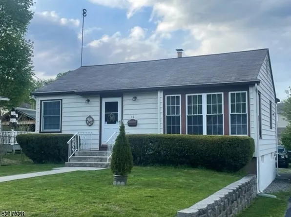 16 Elm St, Butler Boro, NJ 07405