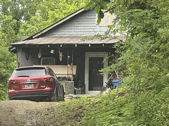 4th image of 268 2nd Ave