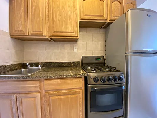 Rented by Paley Management | media 12