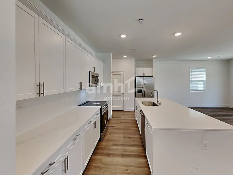 4231 Halo Hollyhock St — Photo 4
