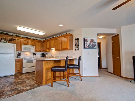2nd image of 10111 Sutton Dr Unit 7