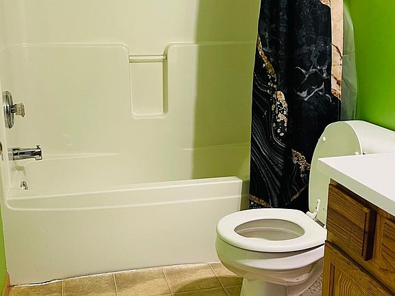 4th image of 13938 Ironstone Ter NW