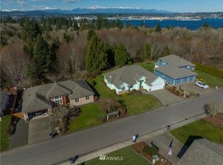 674 Tufts Ave E, Pt Orchard, WA 98366