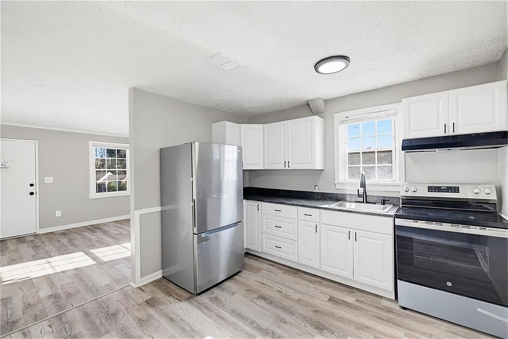 2 bed, 1.0 bath, 700 sqft, $1,675 — Photo 4