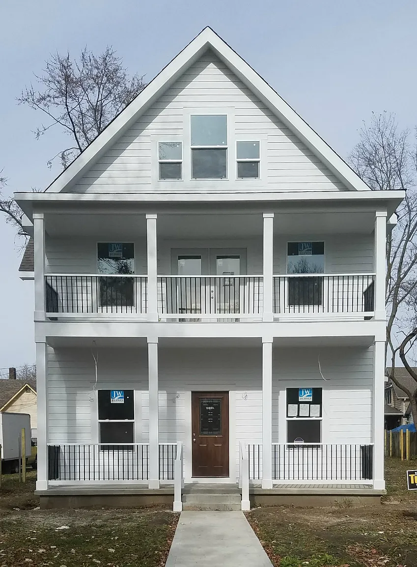 1730 Orange St photo 1