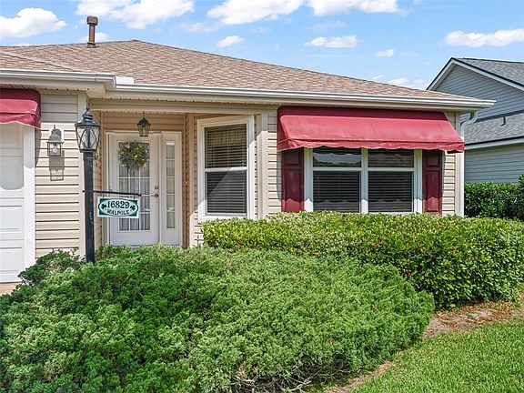 3rd image of 16829 SE 84th Colerain Cir
