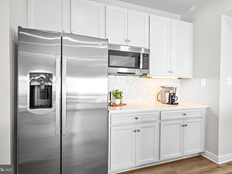 141 Dithridge Dr — Photo 48
