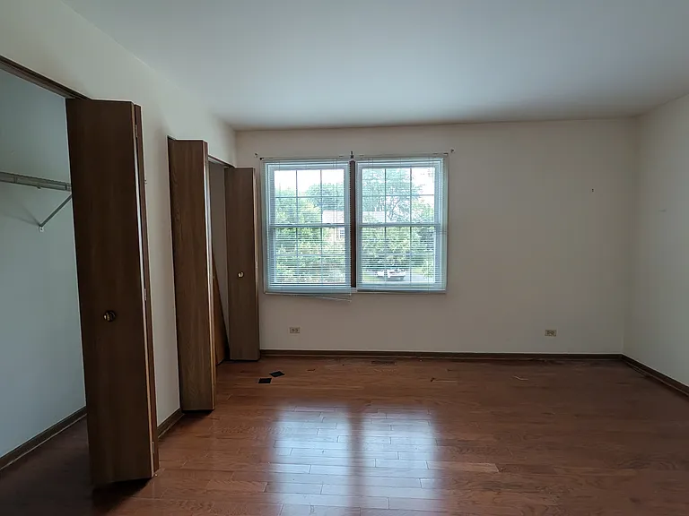 410 Orleans Ave — Photo 25