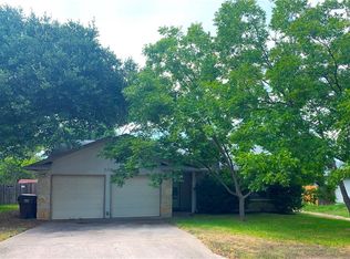 308 Meadowcreek Cir, Round Rock, TX 78664