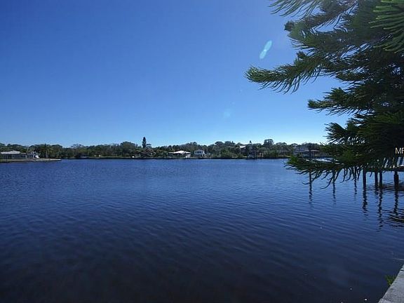 2nd image of 804 Blue Heron Blvd