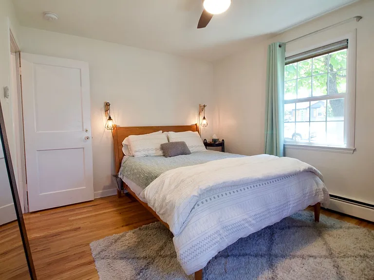 4460 Eliot St — Photo 14