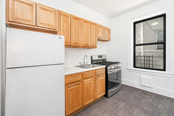 Rented by Modern Spaces | media 20