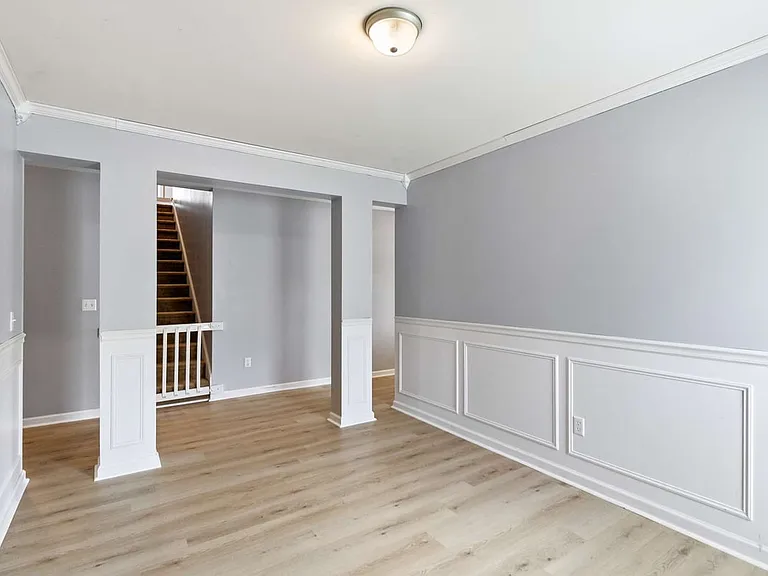 47 Glenwood Ct — Photo 41
