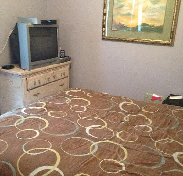 8026 Catawba Ln — Photo 14