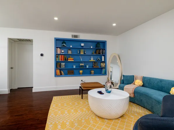 12888 Montfort Dr, Dallas, TX