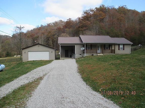 2nd image of 16 Country Ln