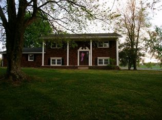 35 Rail Lake Dr, Slaughters, KY 42456
