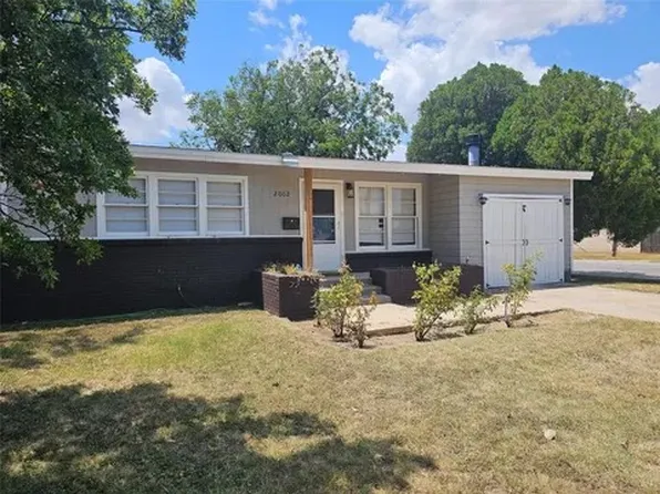 2002 Woodard St, Abilene, TX 79605