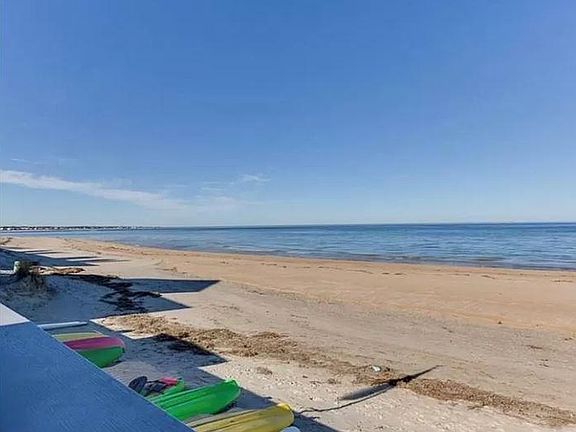 4th image of 2308 Beach Haven Dr