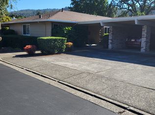 404 Meadow Green Dr, Santa Rosa, CA 95409