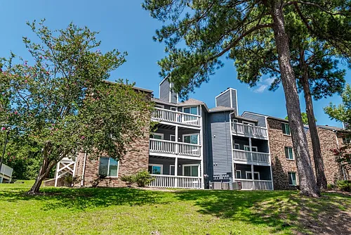 Gable Hill Apartment Homes Photo 1