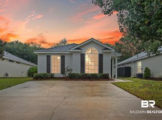 806 Crystal Wells Ct S, Fairhope, AL 36532