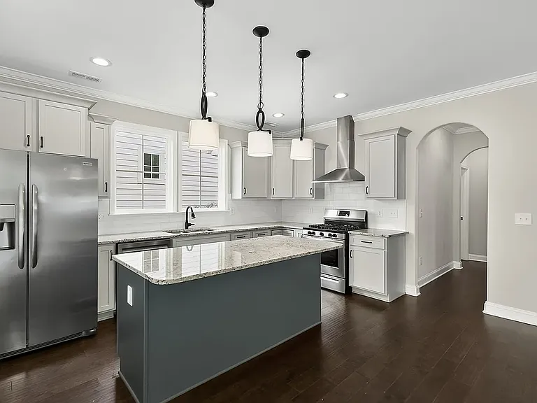 18 Cottage Knoll Cir — Photo 11