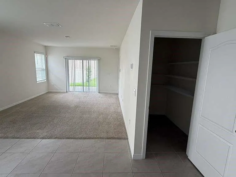 1511 Catbriar Way — Photo 20