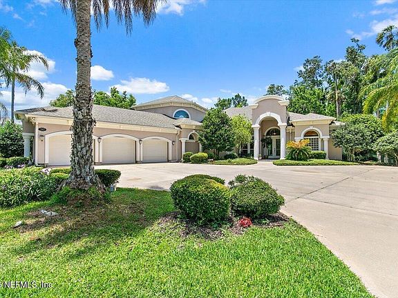 5th image of 347 CLEARWATER Drive
