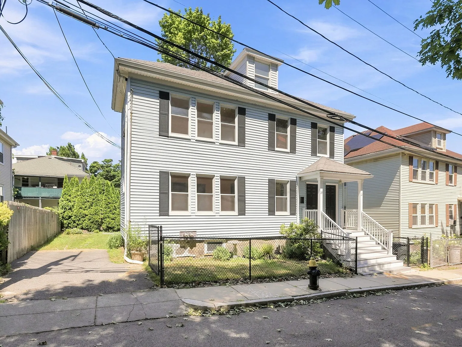 4 bed, 1500 sqft, $3,800 — Photo 1
