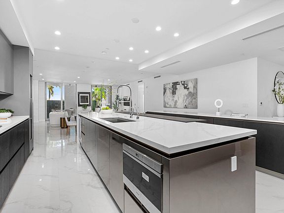 3rd image of 495 E Royal Palm Rd #201