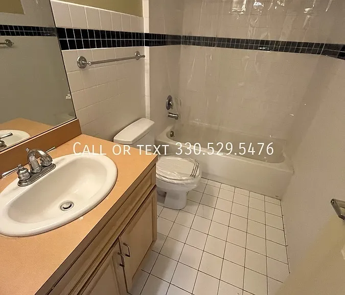 2404 Prospect Ave — Photo 30