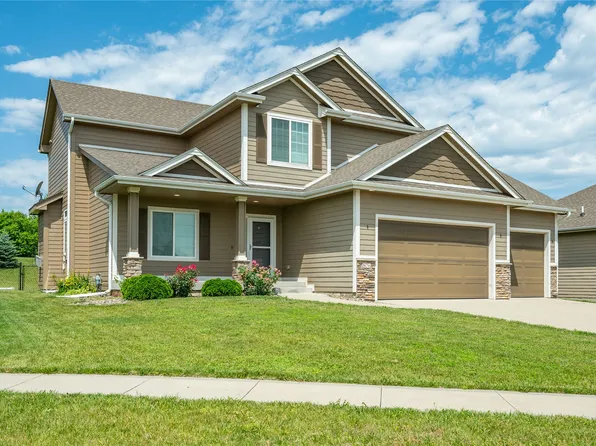 506 NW Ridgeline Dr, Ankeny, IA 50023