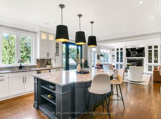 7 Maydolph Rd, Toronto, ON M9B 1V5