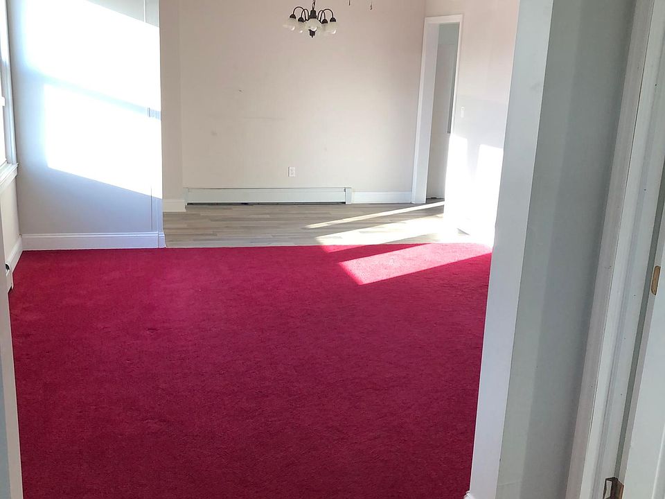 1st image of 28 Notre Dame Ave
