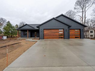 N7005 Pine Ln, Holmen, WI 54636