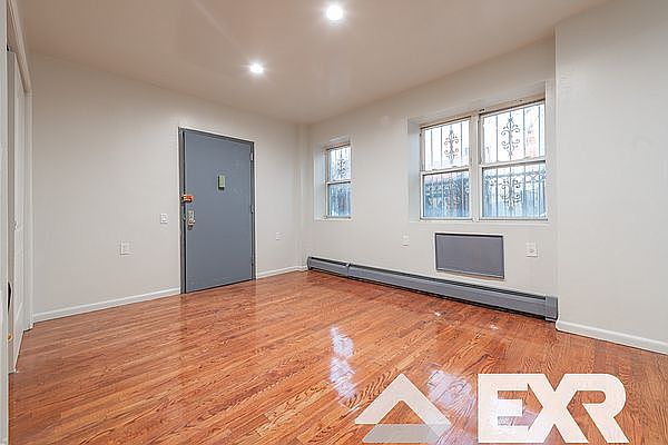 1st image of 10 Buffalo Ave #4