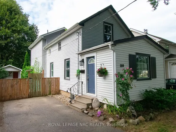 199 York St, Saint Catharines, ON L2R 6G3