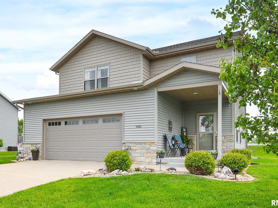 1st image of 900 Crestview Dr