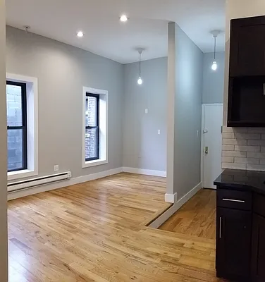 Rented by Signature Property Realty | media 15