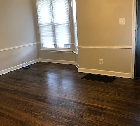 5th image of 1003 Northwest Blvd