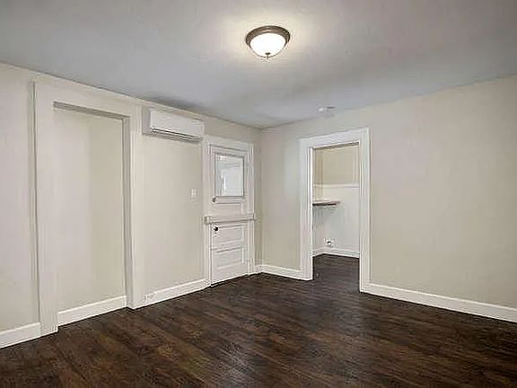 4th image of 2505 N St APT 1