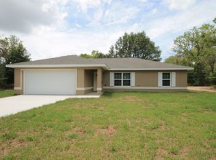 20 Malauka Course Ter, Ocklawaha, FL 32179