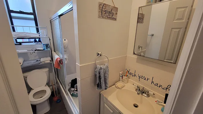 Rented by 82 Realty Group LLC | media 3