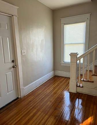 2nd image of 1040 Morehead Ave SE