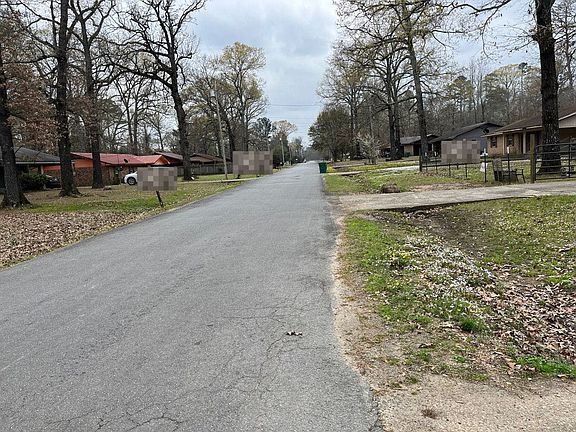 4th image of 9301 Cottonwood Dr